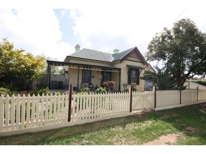 66 Ramsay Street, Rochester VIC 3561