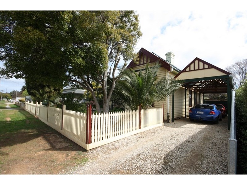 66 Ramsay Street, Rochester VIC 3561