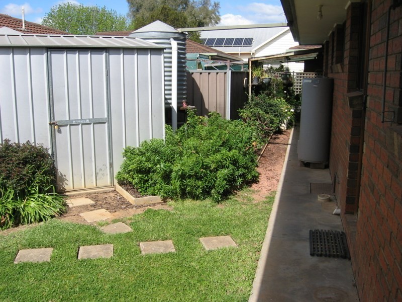 1/112 Hervey Street, Elmore VIC 3558