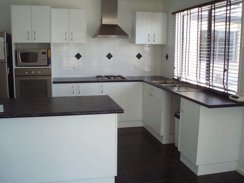 15 High Street, Rochester VIC 3561