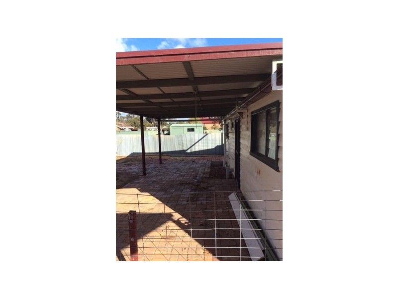 17 Baynes Street, Rochester VIC 3561