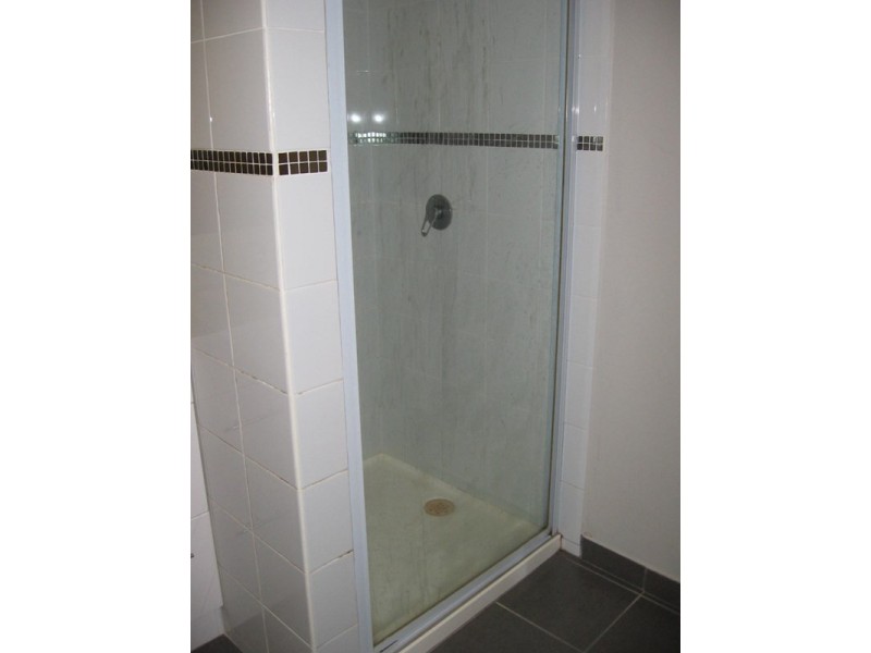 2 Reserve Street, Rochester VIC 3561