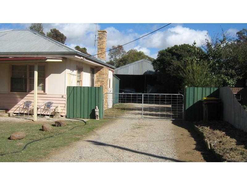 18 Lockington Road, Lockington VIC 3563