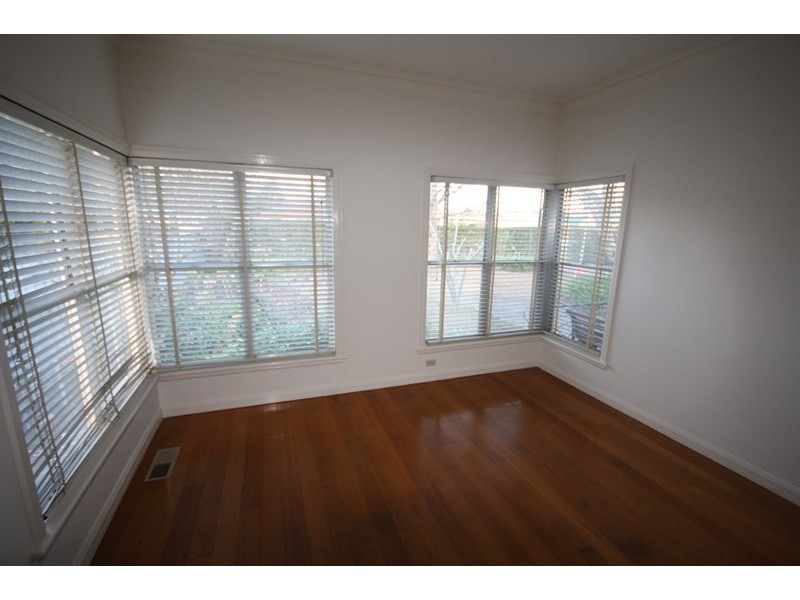 52 Victoria Street, Rochester VIC 3561