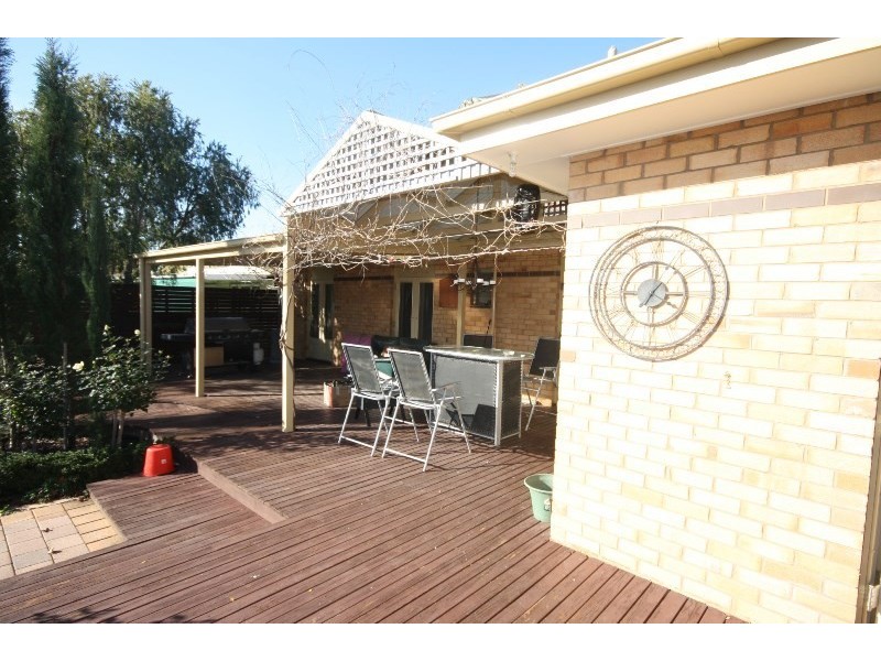 52 Victoria Street, Rochester VIC 3561