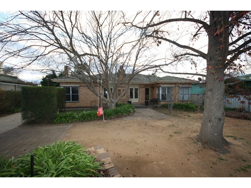 52 Victoria Street, Rochester VIC 3561