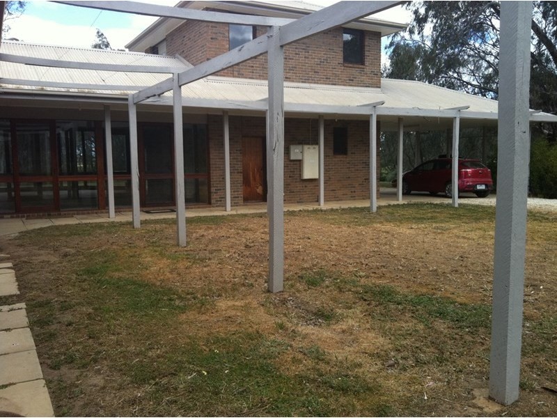 Bentwood Northern Highway, Rochester VIC 3561