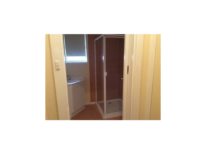 34 Dudley Street, Rochester VIC 3561