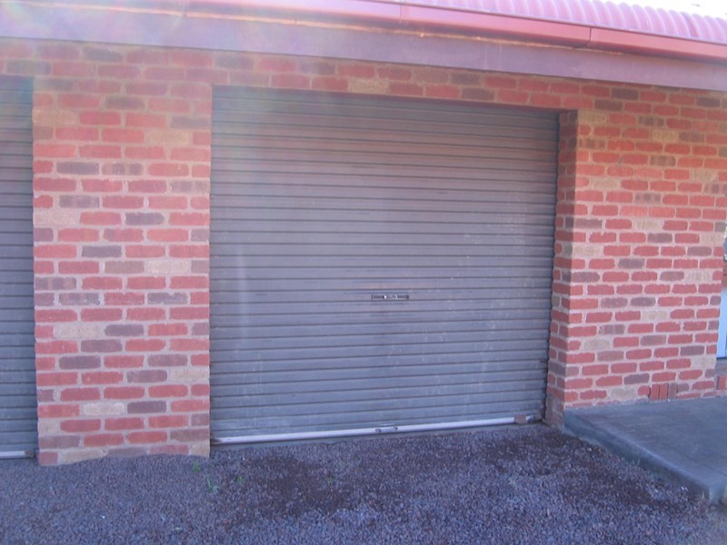 1/72 Echuca Road, Rochester VIC 3561