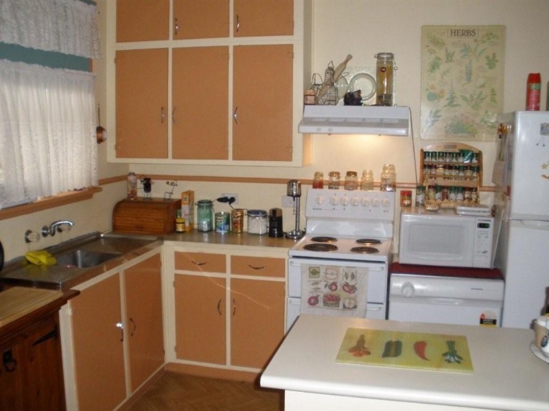 5 Charles Street, Rochester VIC 3561