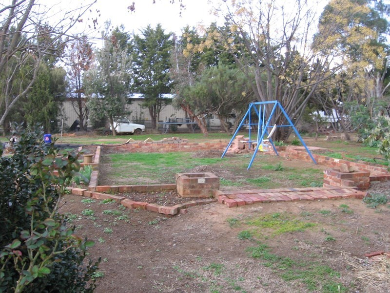 84 Pascoe Street, Rochester VIC 3561