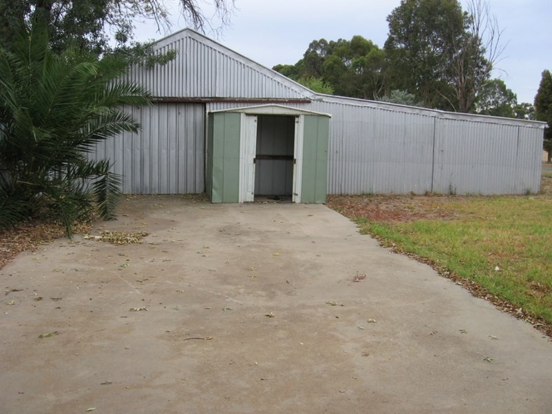 14 Barton Street, Lockington VIC 3563