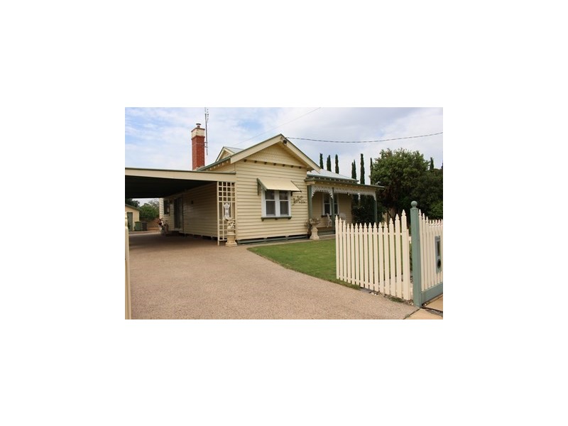 17 King Street, Rochester VIC 3561