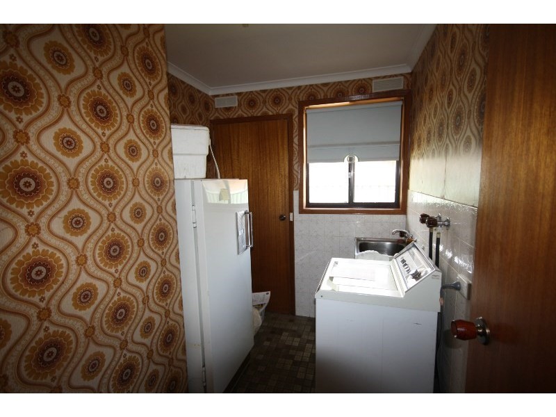 19 Dawson Street, Rochester VIC 3561