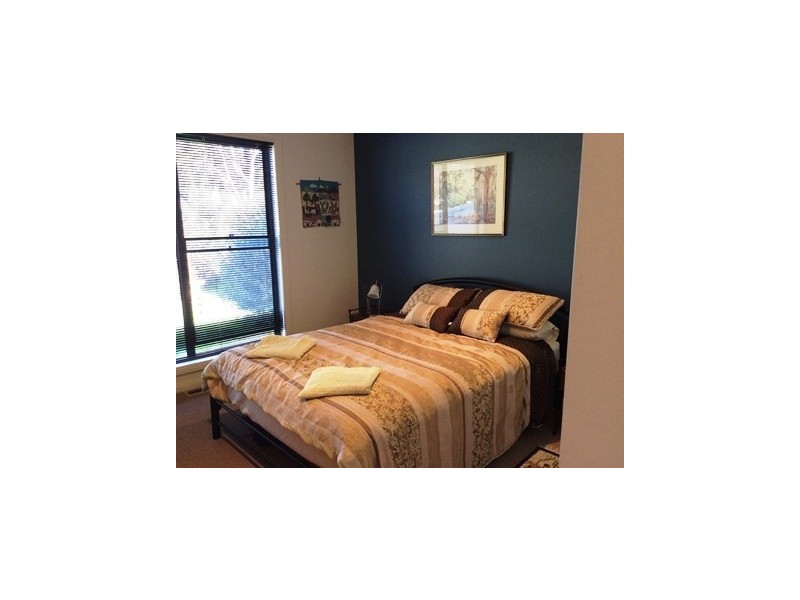 69 Hopetoun Street, Rochester VIC 3561