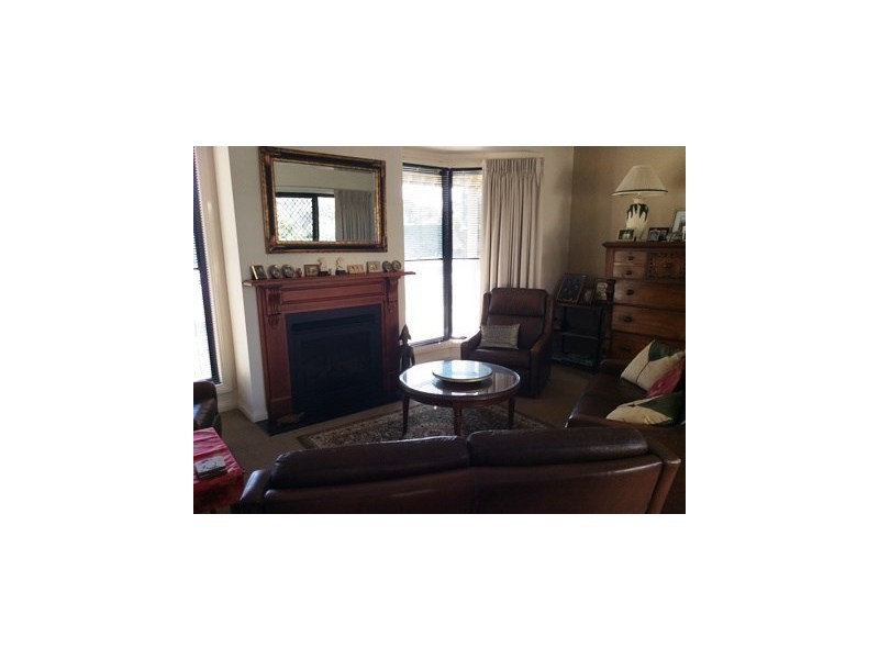 69 Hopetoun Street, Rochester VIC 3561