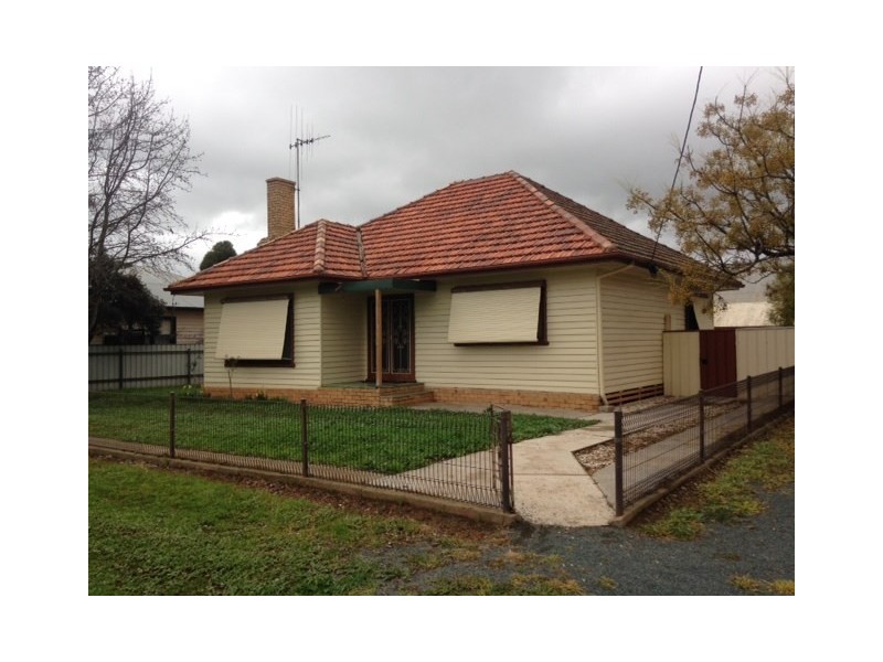74 Michie Street, Elmore VIC 3558