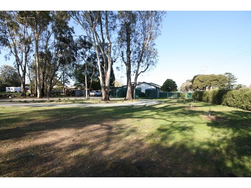 36 Bridge Road, Rochester VIC 3561