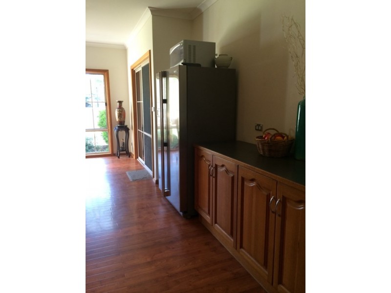 74 Pascoe Street, Rochester VIC 3561