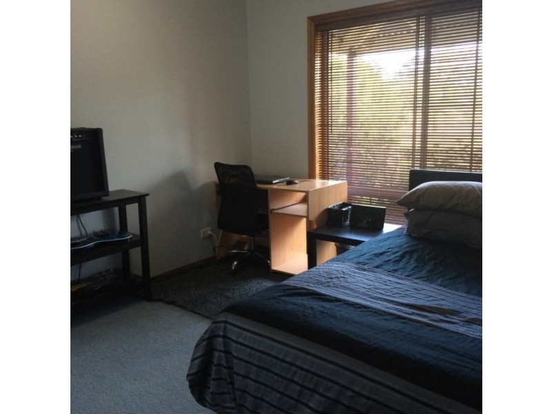 74 Pascoe Street, Rochester VIC 3561