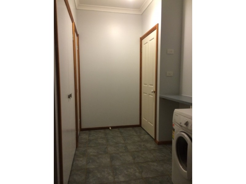 74 Pascoe Street, Rochester VIC 3561