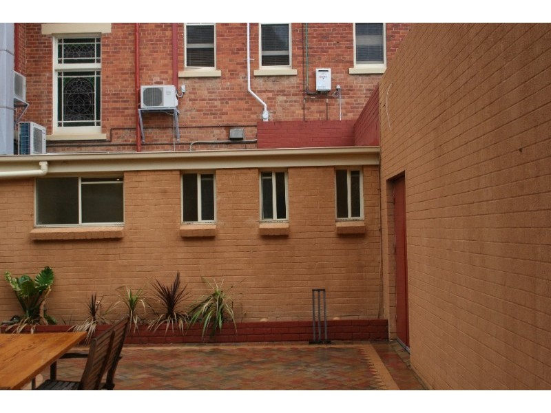 49 Moore Street, Rochester VIC 3561