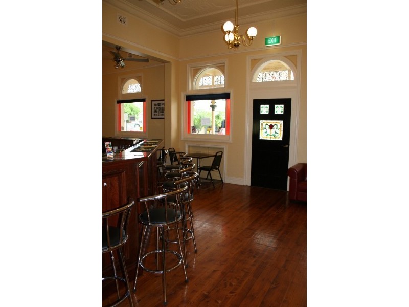 49 Moore Street, Rochester VIC 3561