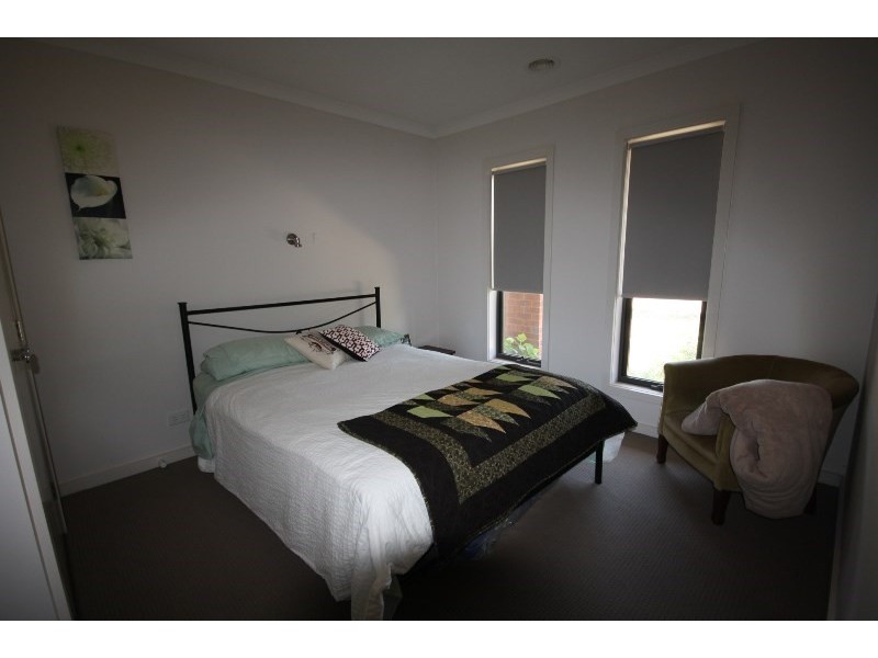 82-84 High Street, Rochester VIC 3561