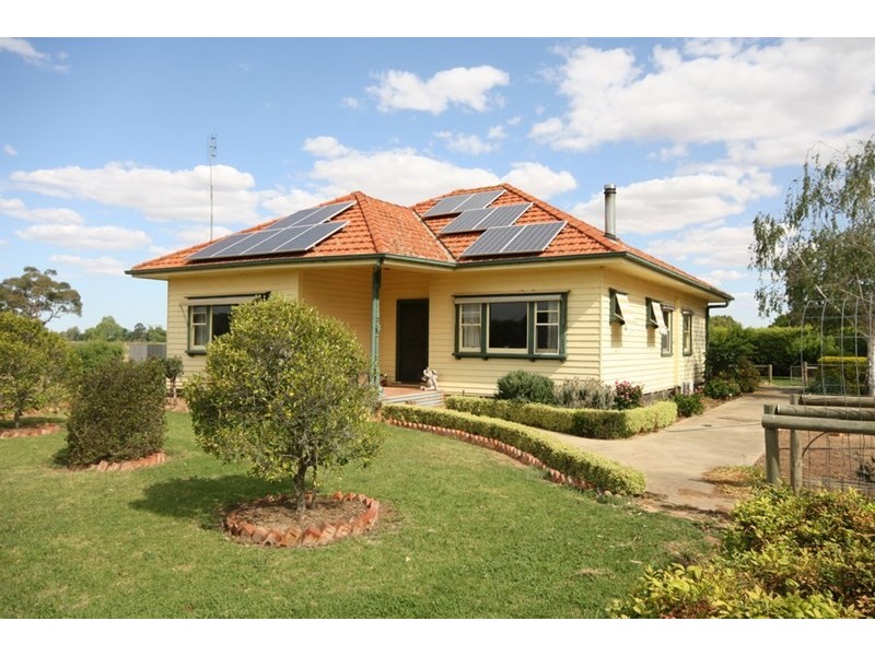 695 Bamawm Hall Road, Bamawm VIC 3561