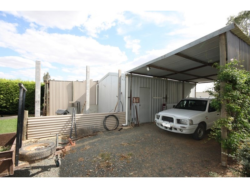 695 Bamawm Hall Road, Bamawm VIC 3561