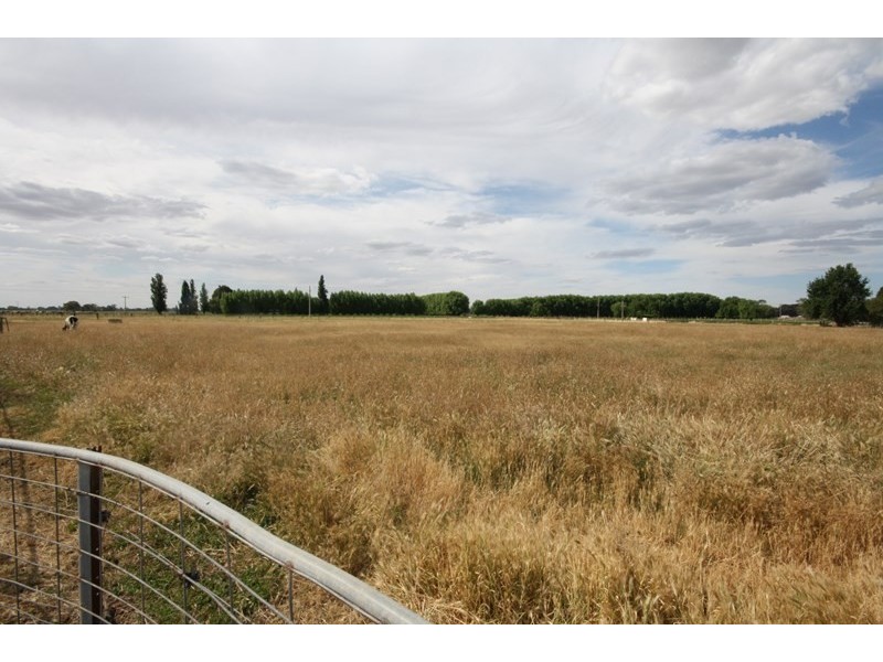 695 Bamawm Hall Road, Bamawm VIC 3561