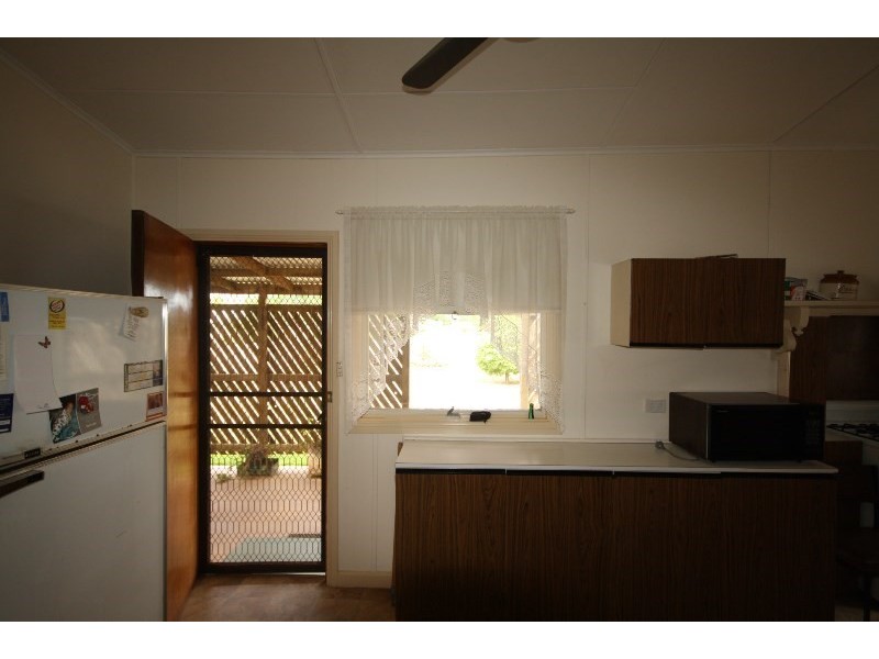 36 Queen Street, Rochester VIC 3561