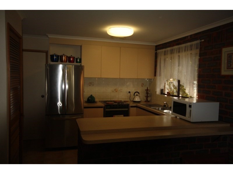 30 Dudley Street, Rochester VIC 3561