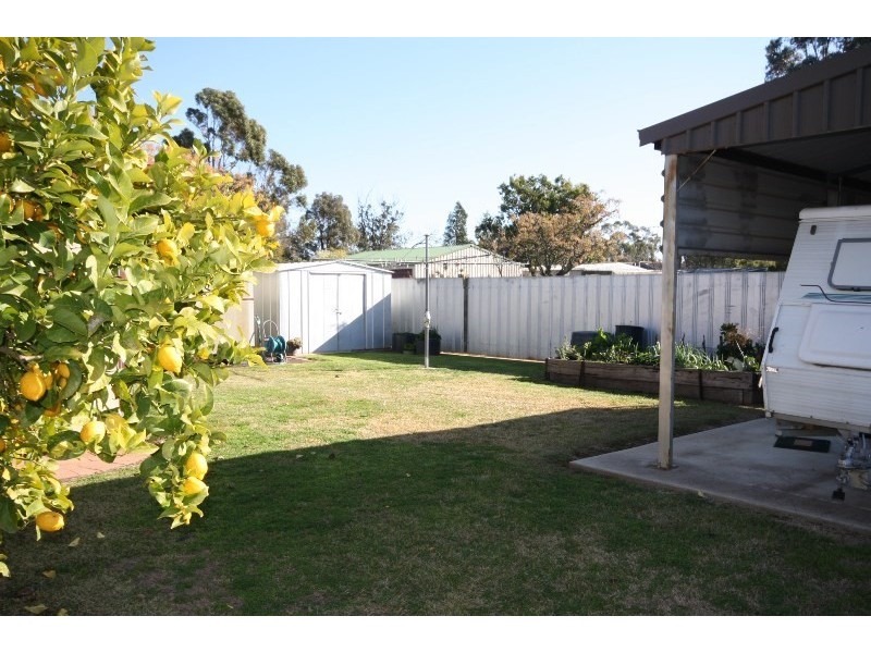 30 Dudley Street, Rochester VIC 3561