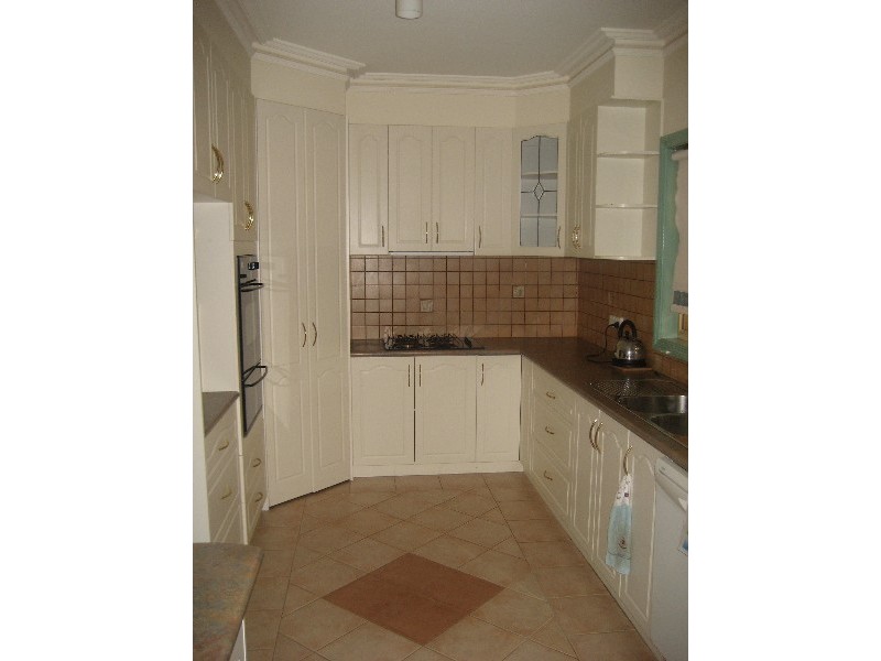 39 Francis Street, Rochester VIC 3561