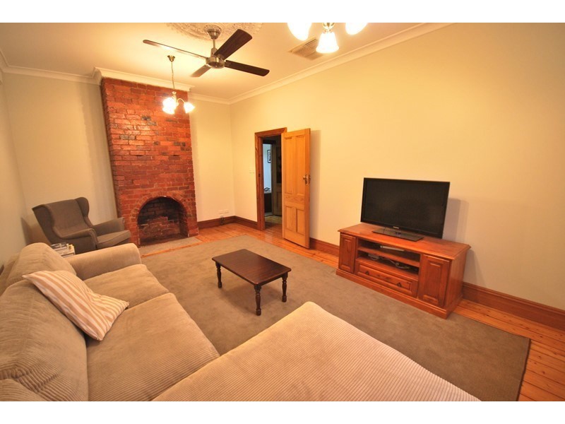 14 Dawson Street, Rochester VIC 3561