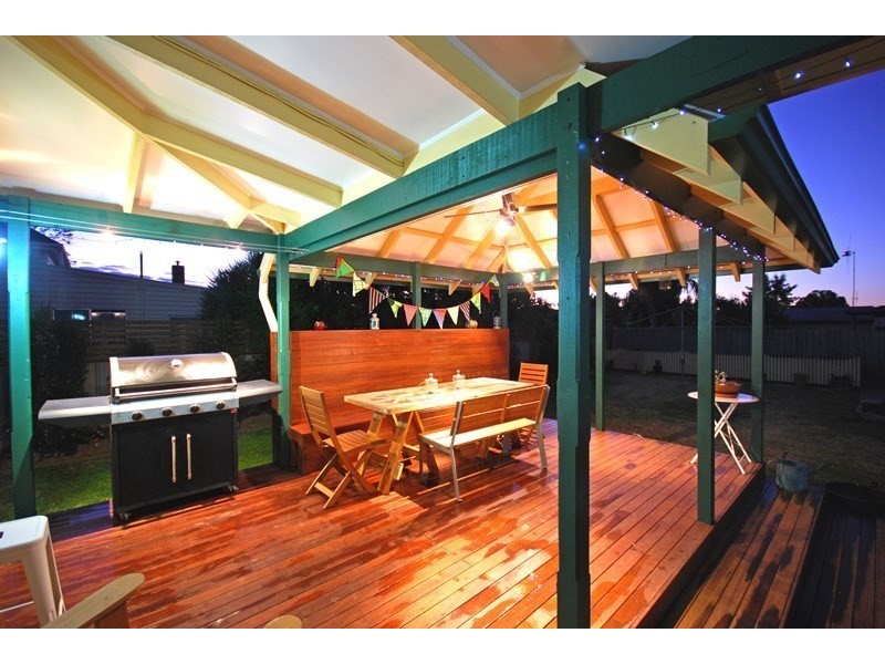 14 Dawson Street, Rochester VIC 3561