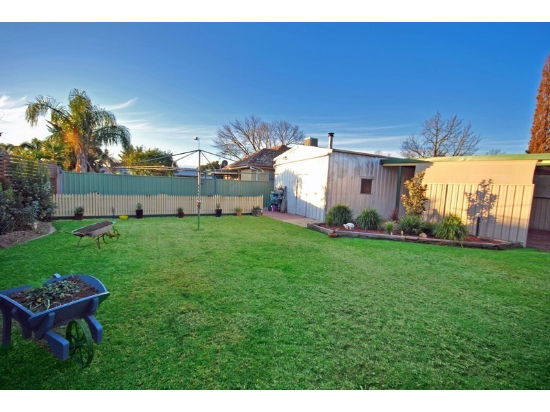 14 Dawson Street, Rochester VIC 3561