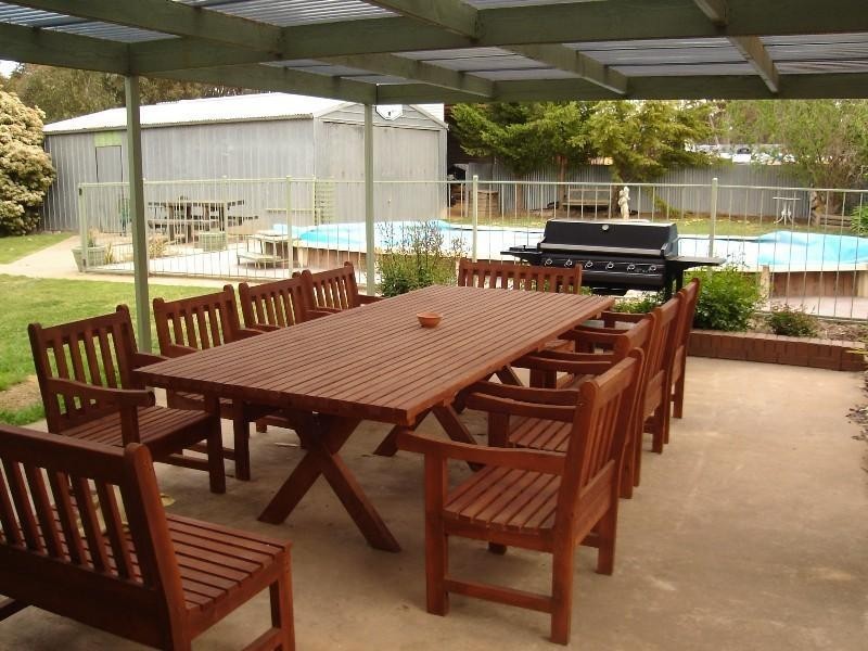 24 Melbourne Road, St Arnaud VIC 3478