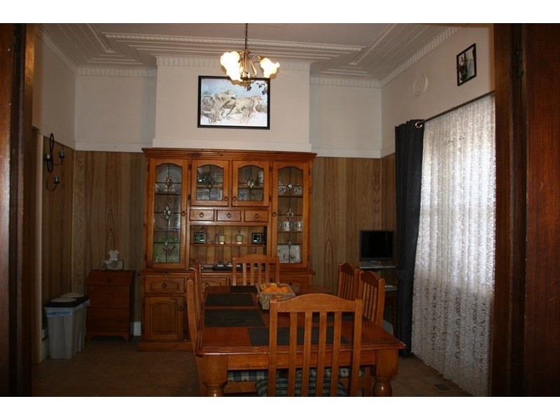 11 Lindsay Street, Rochester VIC 3561