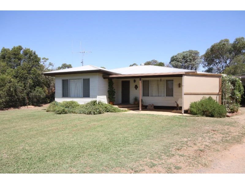 1699 Strathallan Road, Lockington VIC 3563