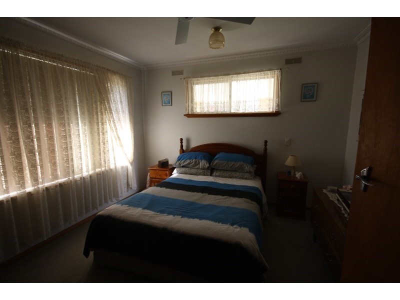 68 High Street, Rochester VIC 3561