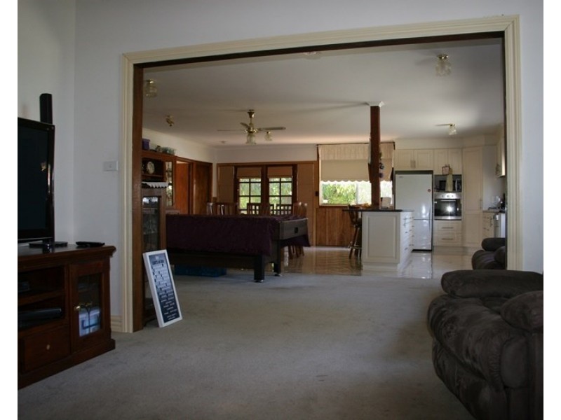 18 Fraser Street, Rochester VIC 3561