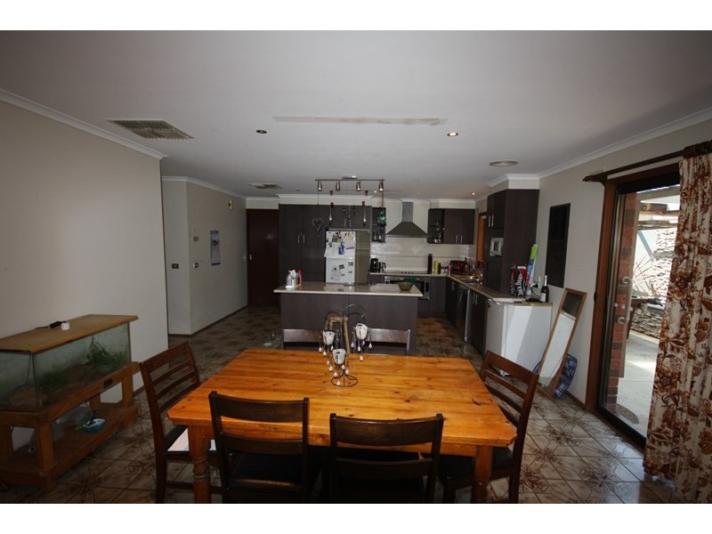 53 Queen Street, Rochester VIC 3561