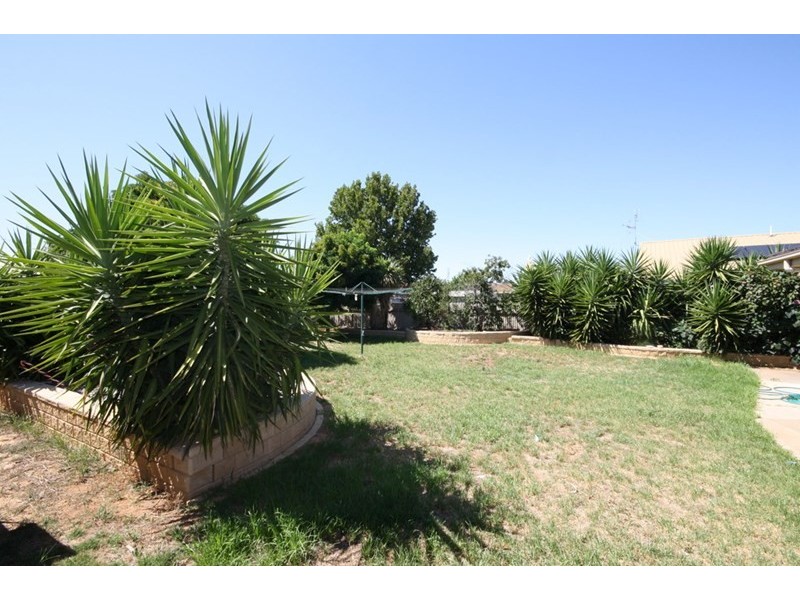 53 Queen Street, Rochester VIC 3561