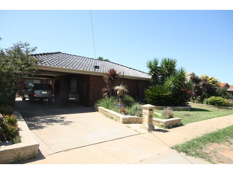 53 Queen Street, Rochester VIC 3561