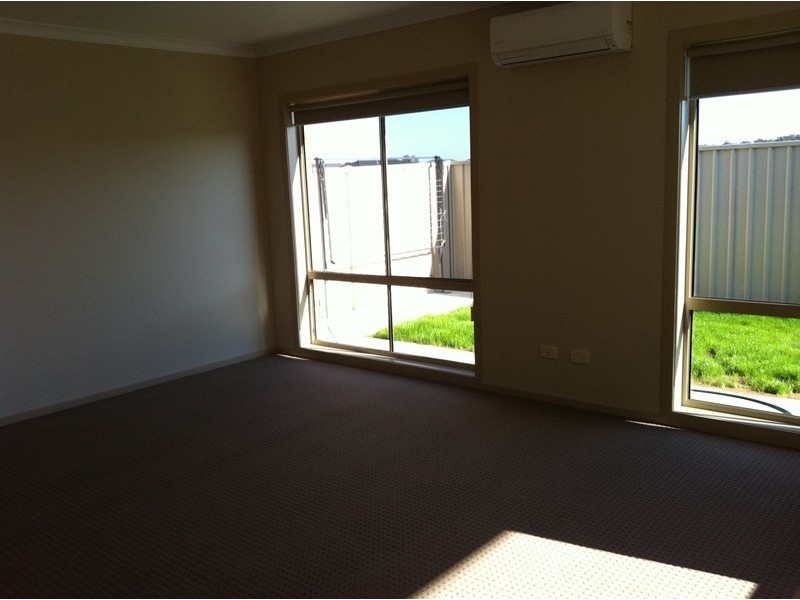 35 Taig Avenue, Kialla VIC 3631