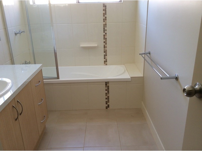 35 Taig Avenue, Kialla VIC 3631