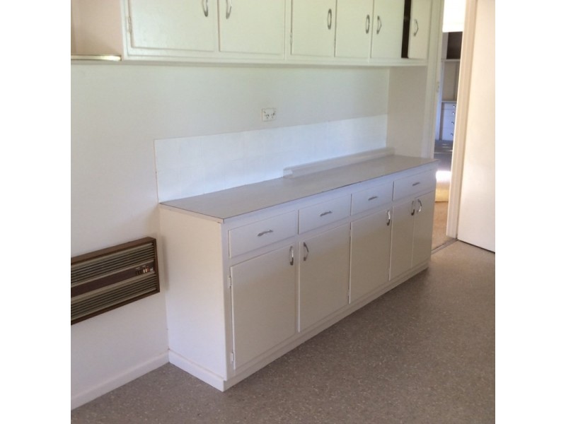 26 Railway Road, Rochester VIC 3561