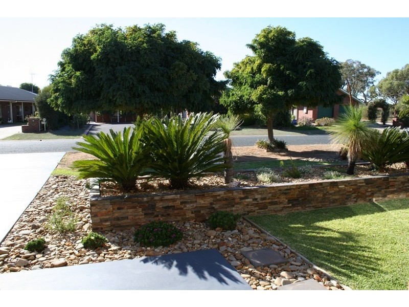 26 William Street, Rochester VIC 3561